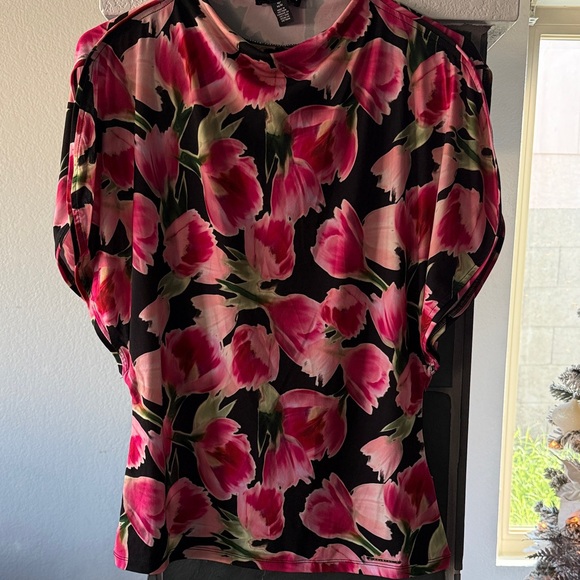 Halston Heritage Pink and Black Floral Blouse - Picture 2 of 4